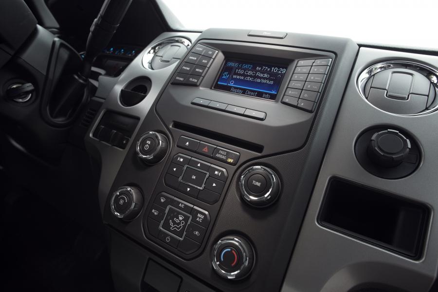  Ford F-150 XLT 2013 года  (фото 3 из 11)